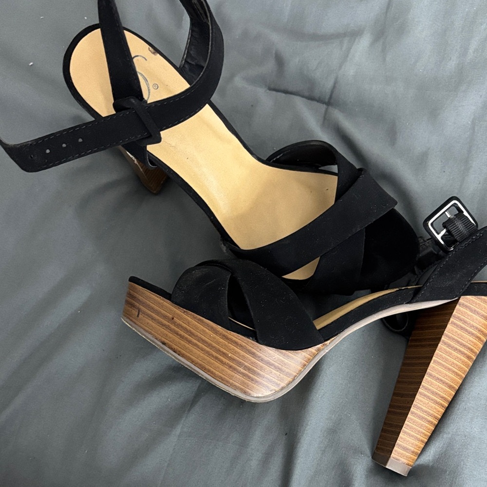 Elegant Black Strappy Heels